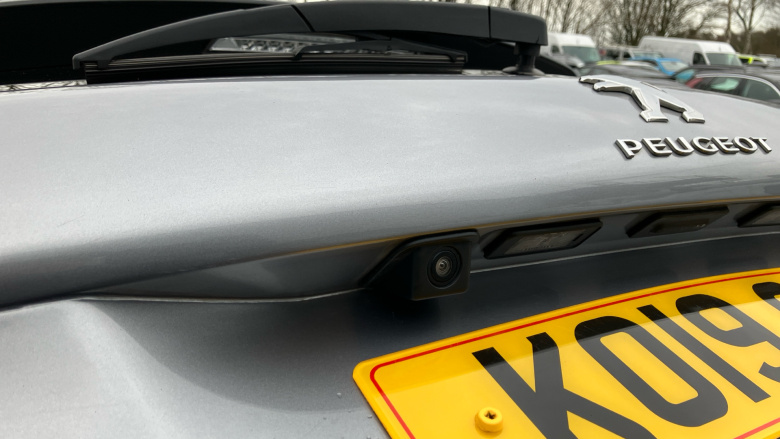 Peugeot 2008 1.5 BlueHDi 100 GT Line 5dr [5 Speed] Diesel Estate